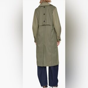 Avec Les Filles Stripe Back Balloon Sleeve Trench Coat
Olive GreenSize Large